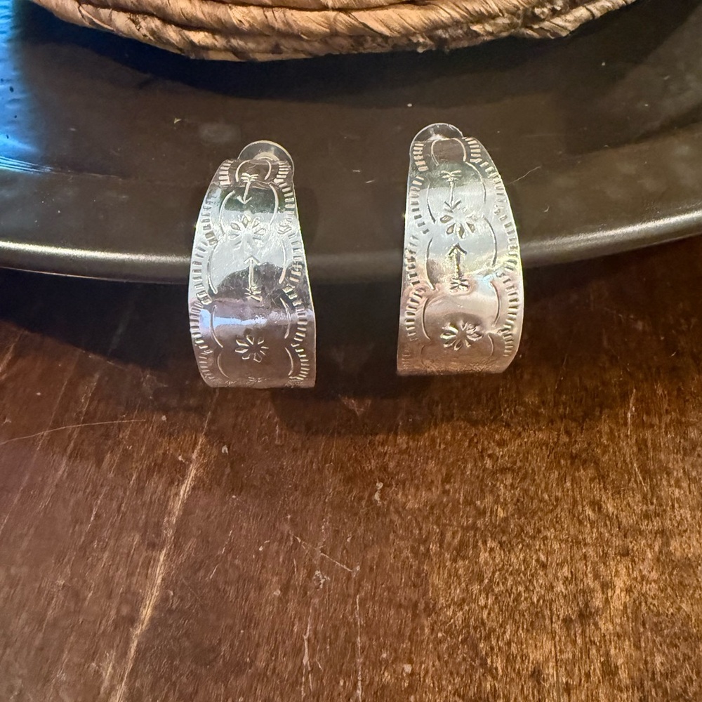 Silver Engraved Large Hoop Earrings Stamped Mexico 925 Lightweight!